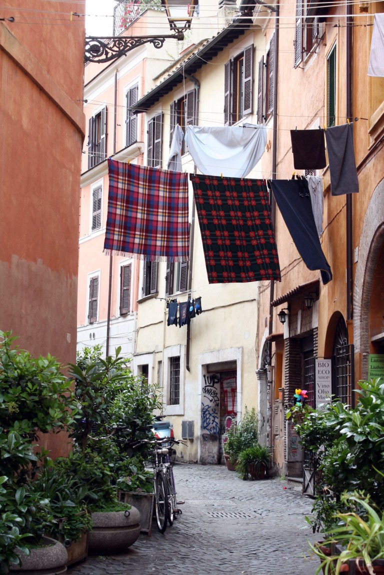 trastevere linge qui seche