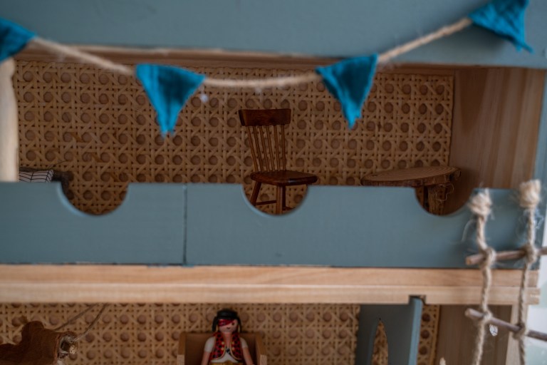 diy-chateau-fort-bois-recyclé-tutoriel-enfants (13 sur 21)