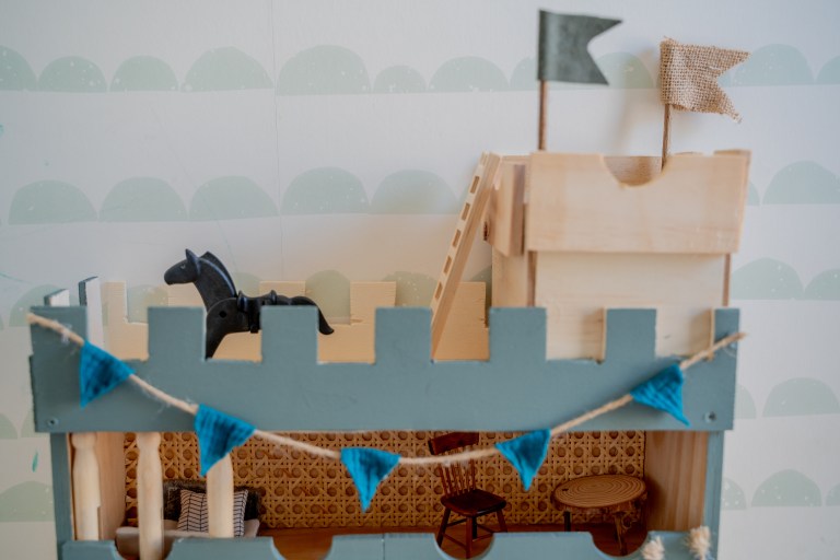 diy-chateau-fort-bois-recyclé-tutoriel-enfants (14 sur 21)